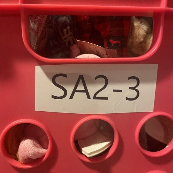 3 SCENTED Backpack Clips ~ OH SO YUMMY Cupcake Watermelon Donut - Picture 7 of 7